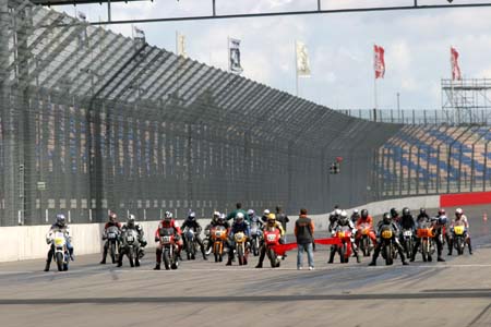 16 - Startaufstellung